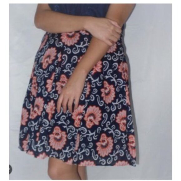 Talbots Womens Floral Print Skirt Size 14 Navy orange  Cotton Pleated Design - Picture 1 of 5